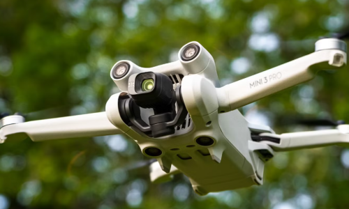 Udara Sinematik Terbaik Aerial Shooting Berkualitas Tinggi untuk Bisnis dan Event Layanan Pengambilan Gambar Drone Profesional Indonesia Layanan Pengambilan Footage Drone Berkualitas