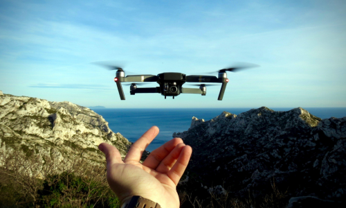 Layanan Aerial Terbaik Bisnis & Event Anda Drone Profesional di Bali Perspektif Udara Sinematik Terbaik Layanan Pengambilan Udara Profesional Indonesia